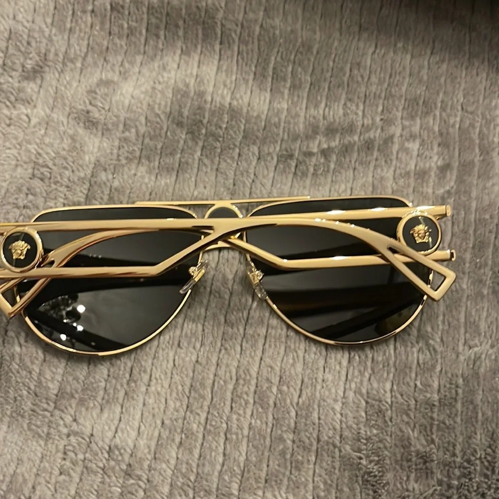 Versace‎ sunglasses